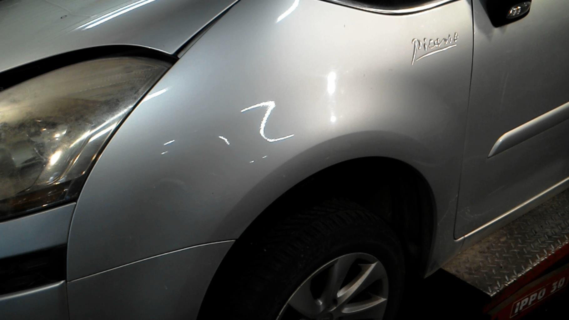 Parafango anteriore sinistro CITROEN C4 PICASSO 1 Diésel - 1