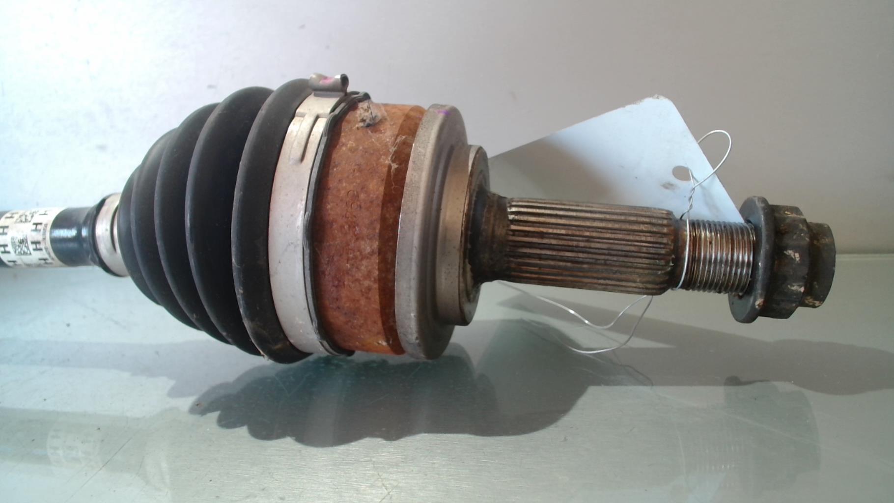 Giunto cardanico albero di trasmissione sinistro TOYOTA YARIS 4 Gasolina/Híbrido - 1