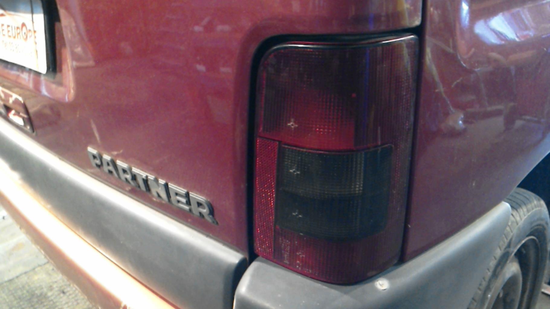 Fanale posteriore principale destro (luci) PEUGEOT PARTNER 1 PHASE 1 Diésel - 1