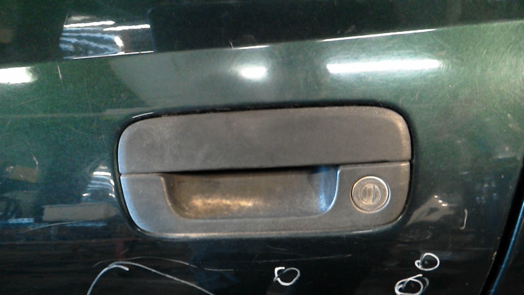 Maniglia portiera anteriore sinistra PEUGEOT 406 PHASE 2 Gasolina - 1