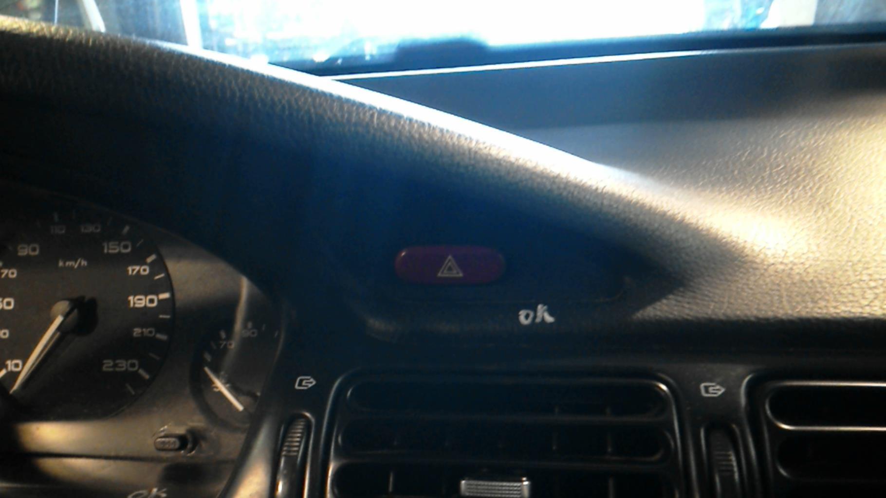 Interruttore luci emergenza PEUGEOT 406 PHASE 2 Gasolina - 1