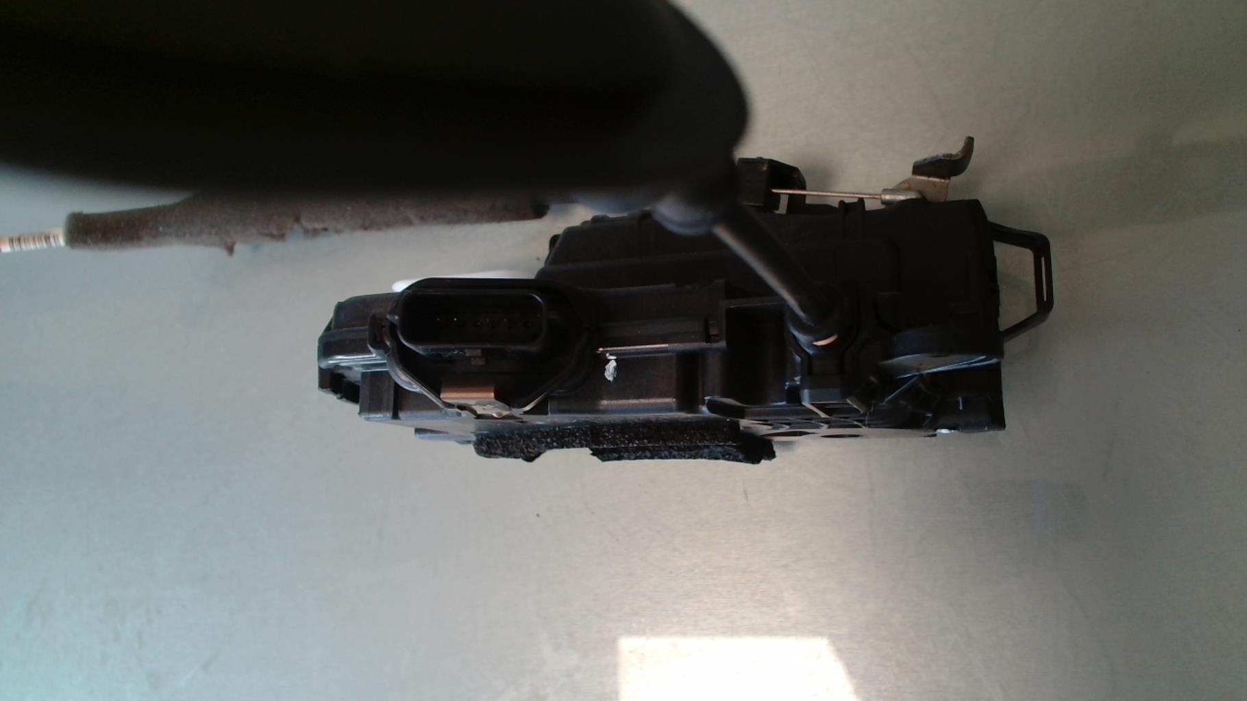 Chiusura centralizzata anteriore sinistra RENAULT CLIO 5 PHASE 1 Diésel - 1
