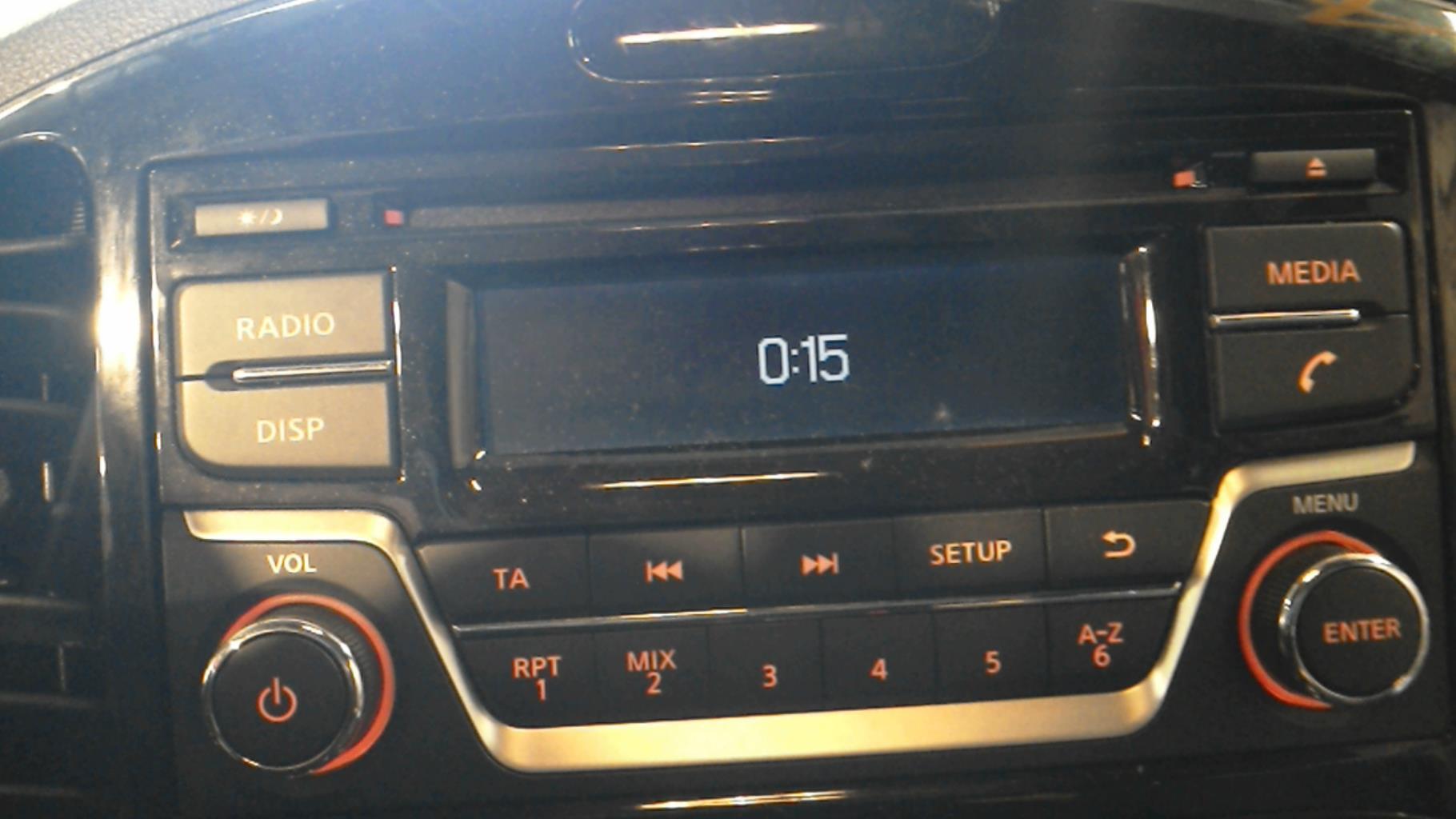 Autoradio originale NISSAN JUKE 1 PHASE 2 Gasolina - 1
