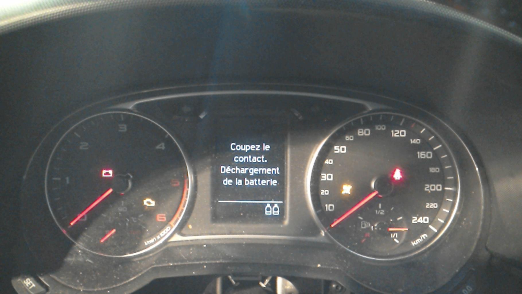 Compteur AUDI A1 1 PHASE 1 Diesel - 1