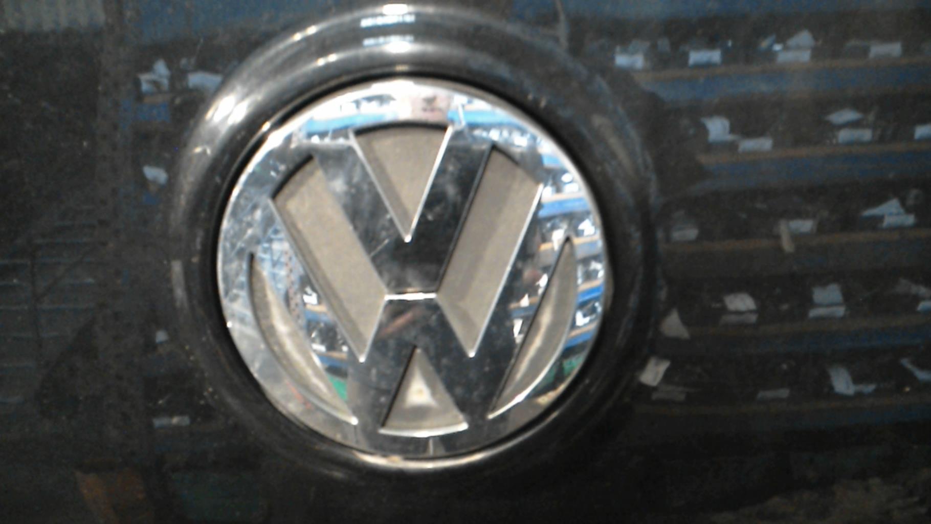 Maniglia portellone bagagliaio VOLKSWAGEN PASSAT 6 Diésel - 1