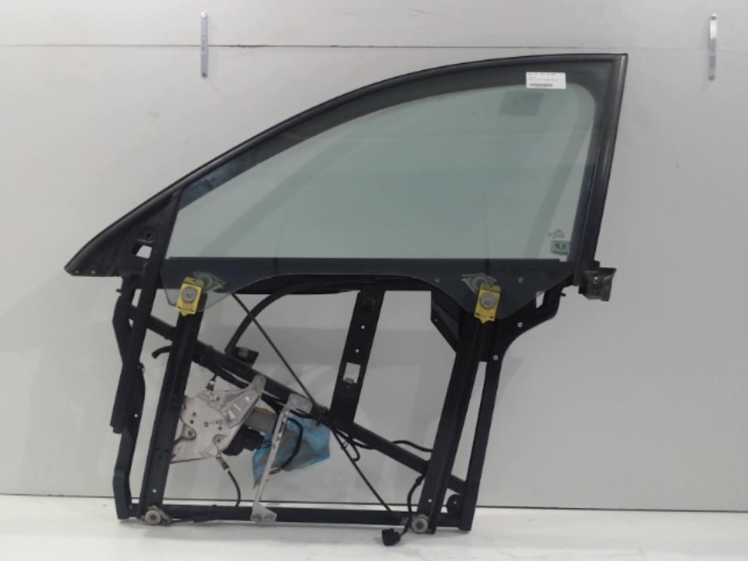 Leve vitre electrique avant gauche AUDI A6 2 AVANT PHASE 2 BREAK Diesel - 1