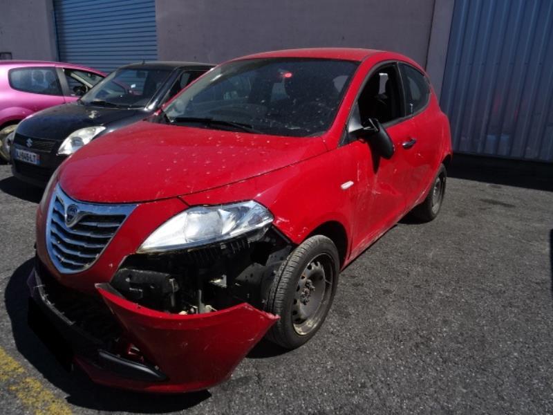 Triangle avant gauche LANCIA YPSILON 5 Essence - 1