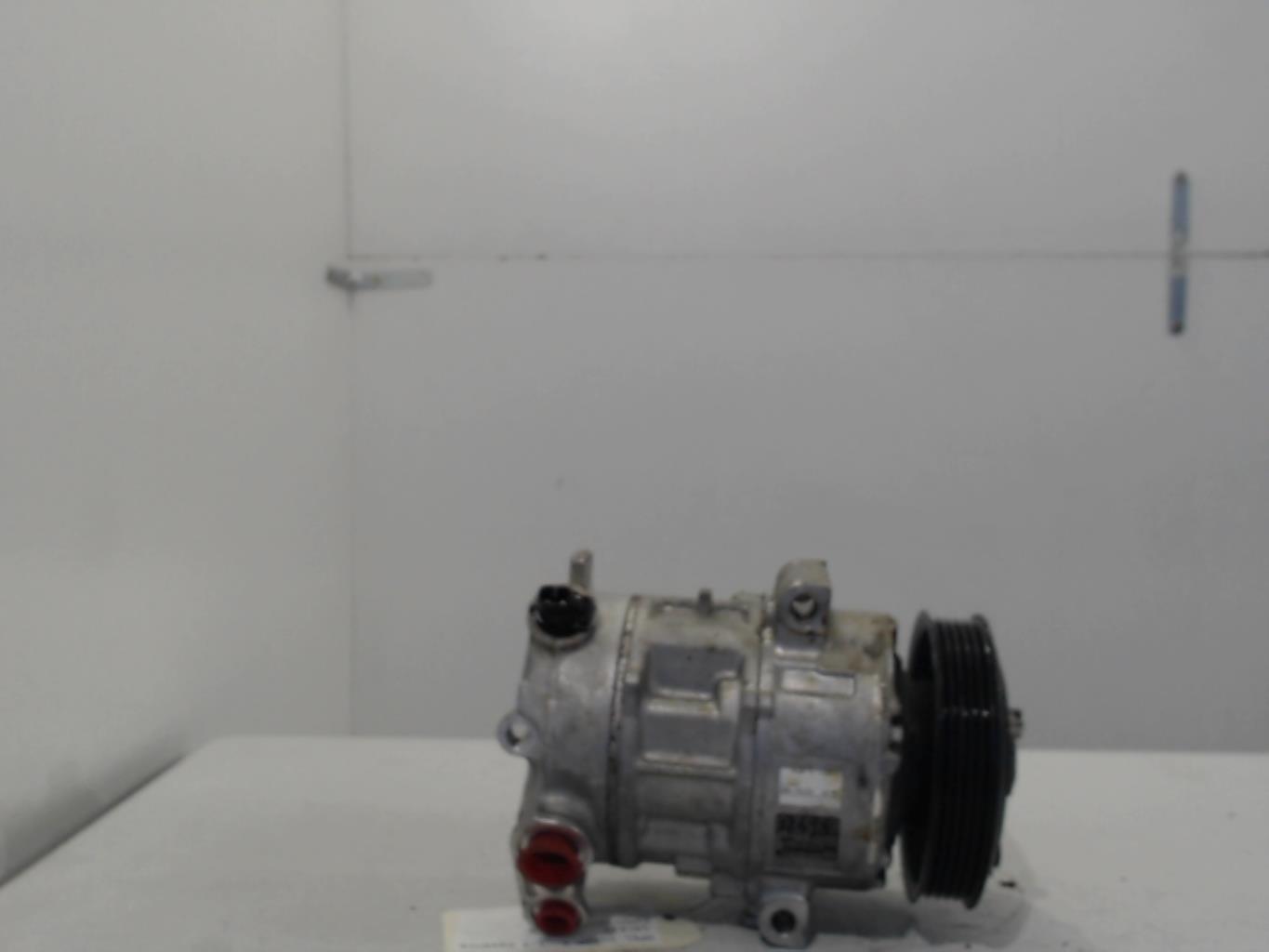 Compresseur clim OPEL CORSA E Essence - 1