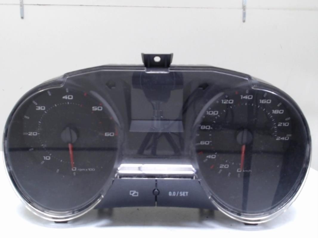 Compteur SEAT IBIZA 4 PHASE 1 Diesel - 1