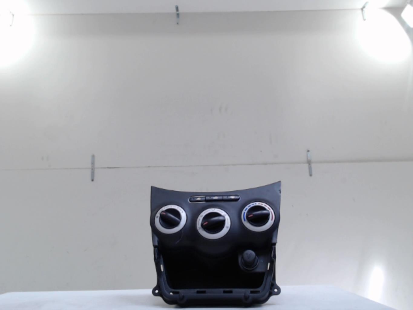 Commande chauffage HYUNDAI I 10 1 PHASE 1 Essence - 1