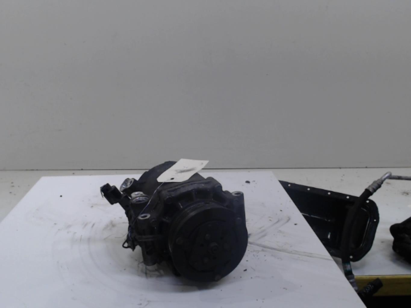 Compresseur clim PEUGEOT 4007 Diesel - 1