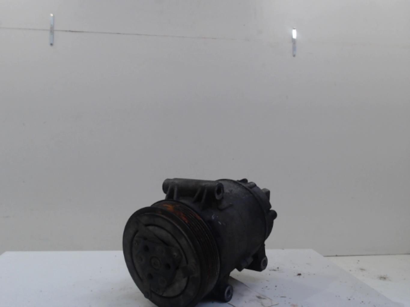Compresseur clim RENAULT MEGANE 2 PHASE 1 Diesel - 1