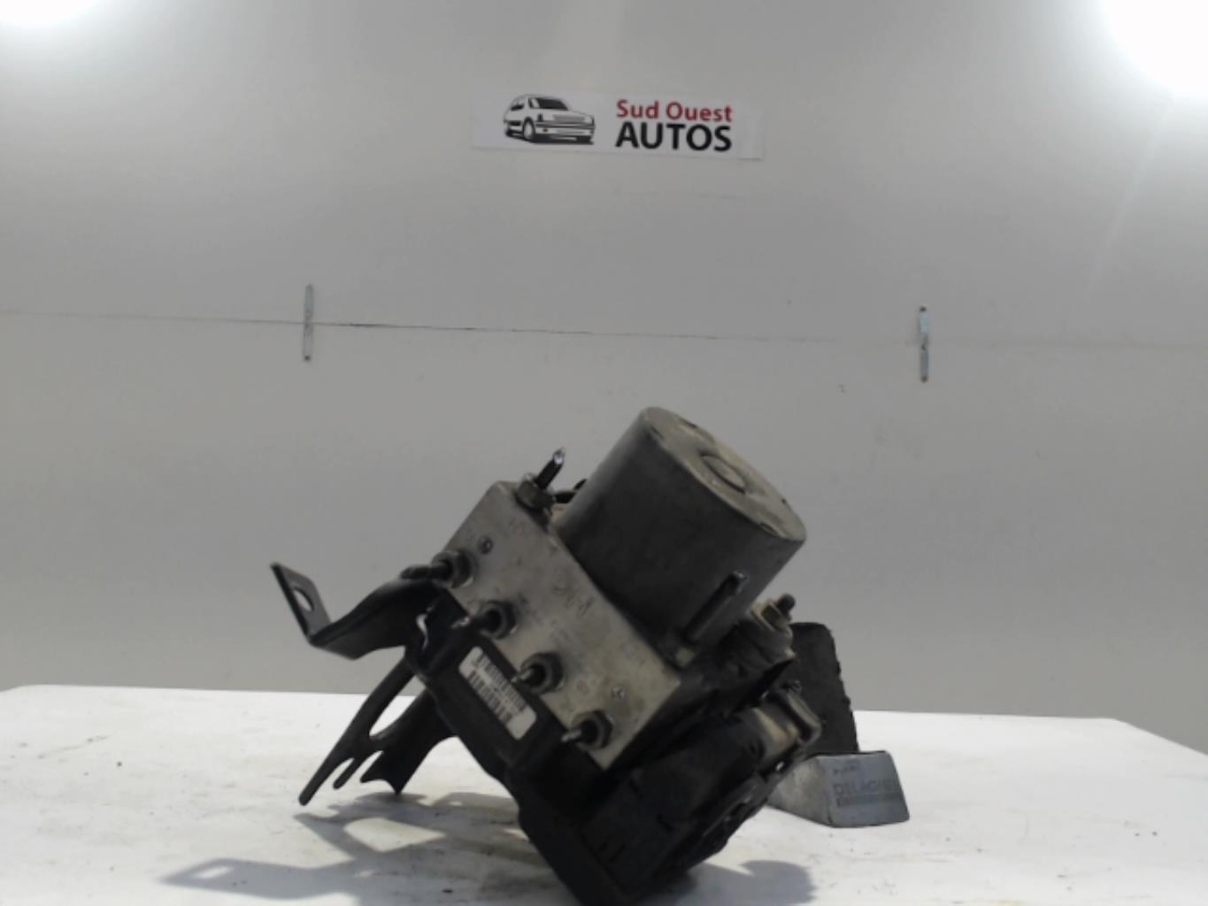 Bloc ABS (freins anti-blocage) OPEL MERIVA A PHASE 1 Diesel - 1