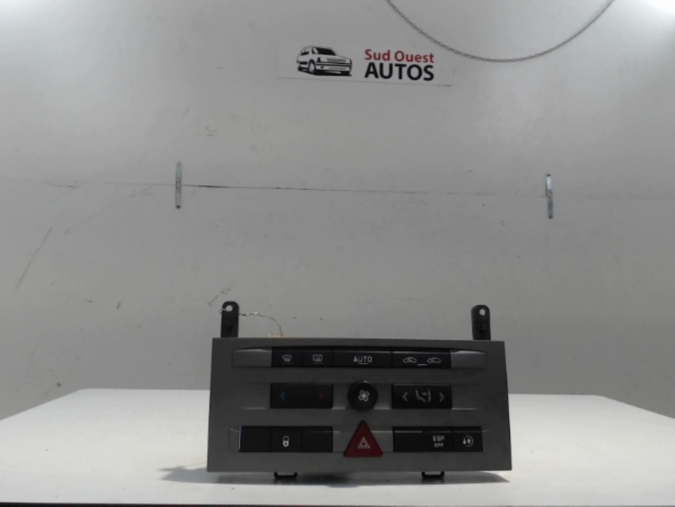 Commande chauffage PEUGEOT 407 PHASE 2 BREAK Diesel - 1