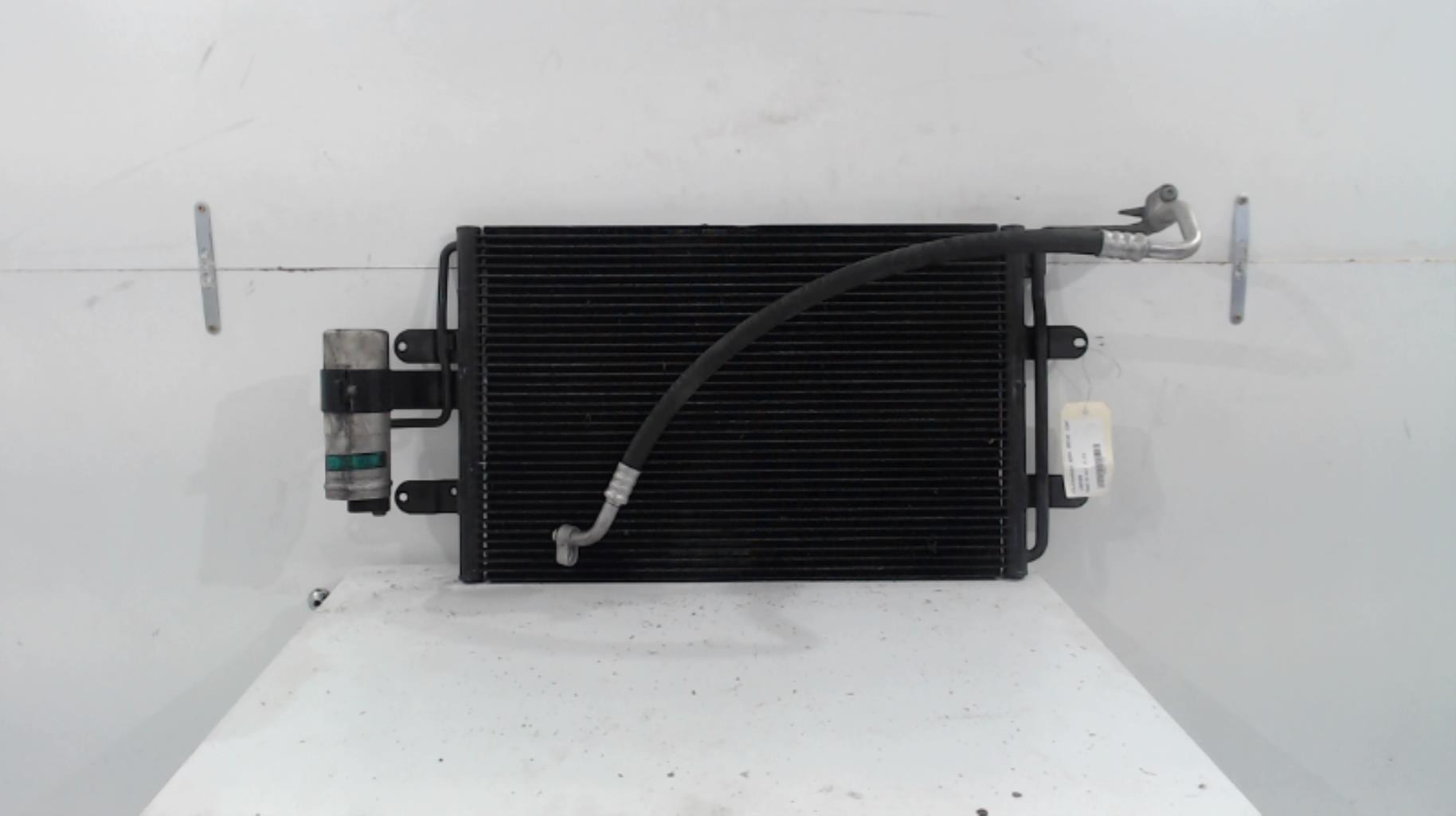 Radiateur clim VOLKSWAGEN BORA BREAK Diesel - 1