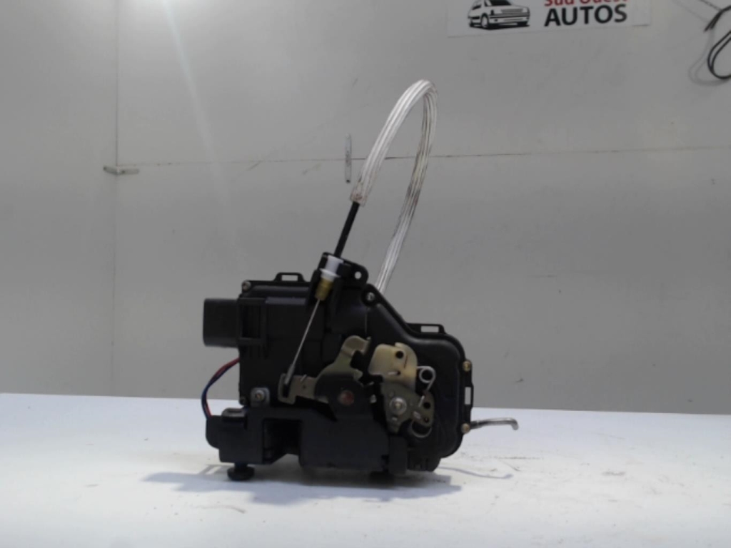 Serrure avant droit AUDI A6 2 ALLROAD PHASE 2 BREAK Diesel - 1