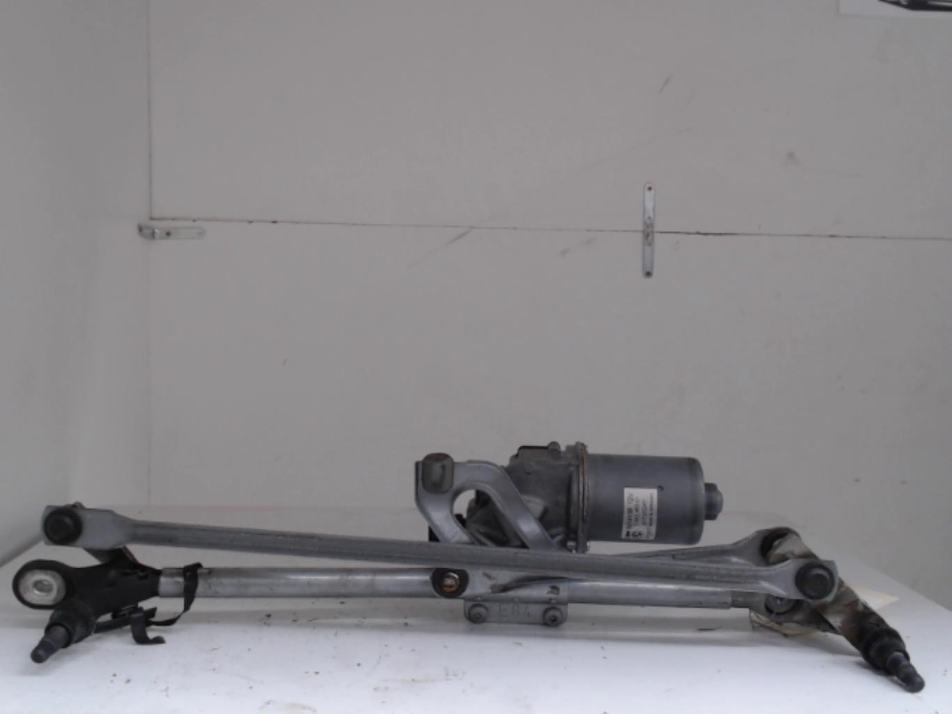 Moteur essuie glace avant BMW X1 E84 PHASE 1 Diesel - 1