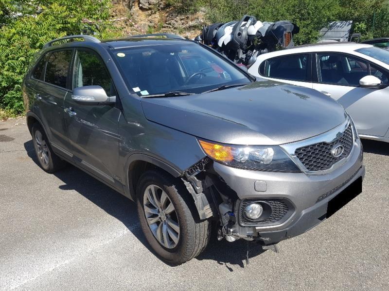 Moyeu avant gauche KIA SORENTO 2 PHASE 1 Diesel - 1