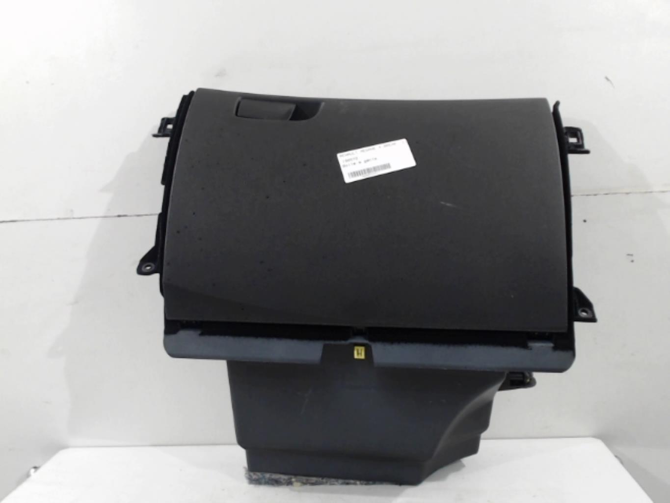 Boite a gants RENAULT MEGANE 4 PHASE 1 BREAK Diesel - 1