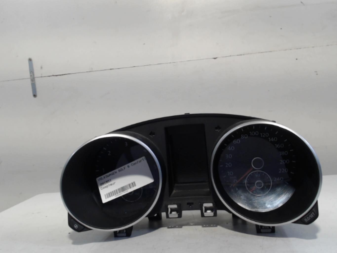 Compteur VOLKSWAGEN GOLF 6 Diesel - 1