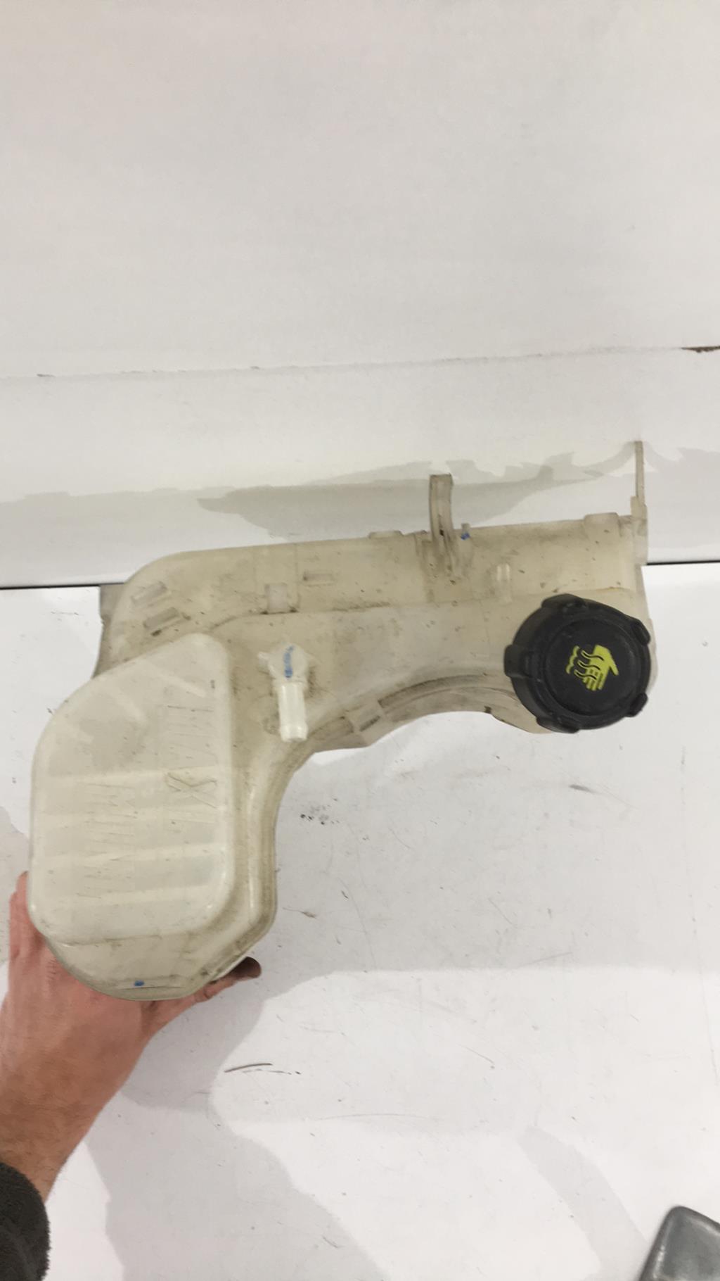 Vase d'expansion RENAULT LAGUNA 3 PHASE 1 Diesel - 1