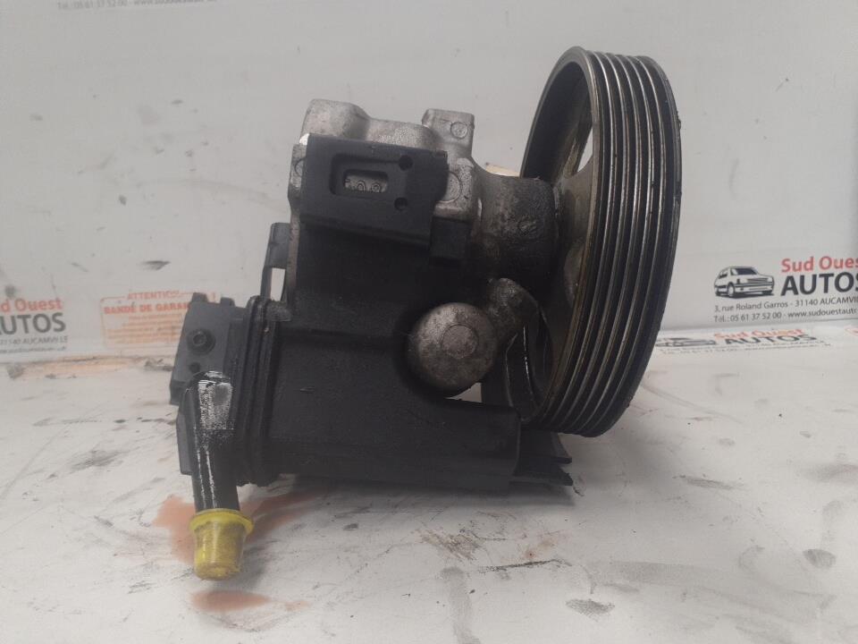 Pompe de direction PEUGEOT 206+ Essence - 1