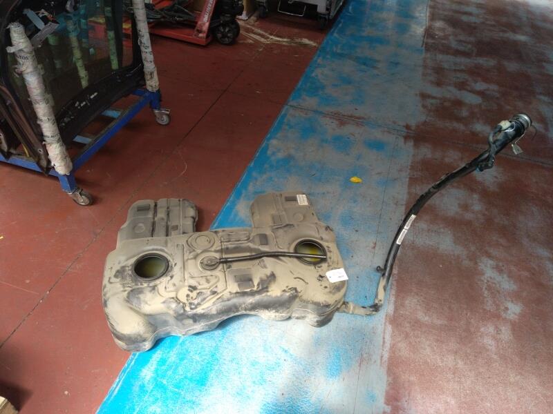 Reservoir essence BMW X6 E71 PHASE 2 Diesel - 1
