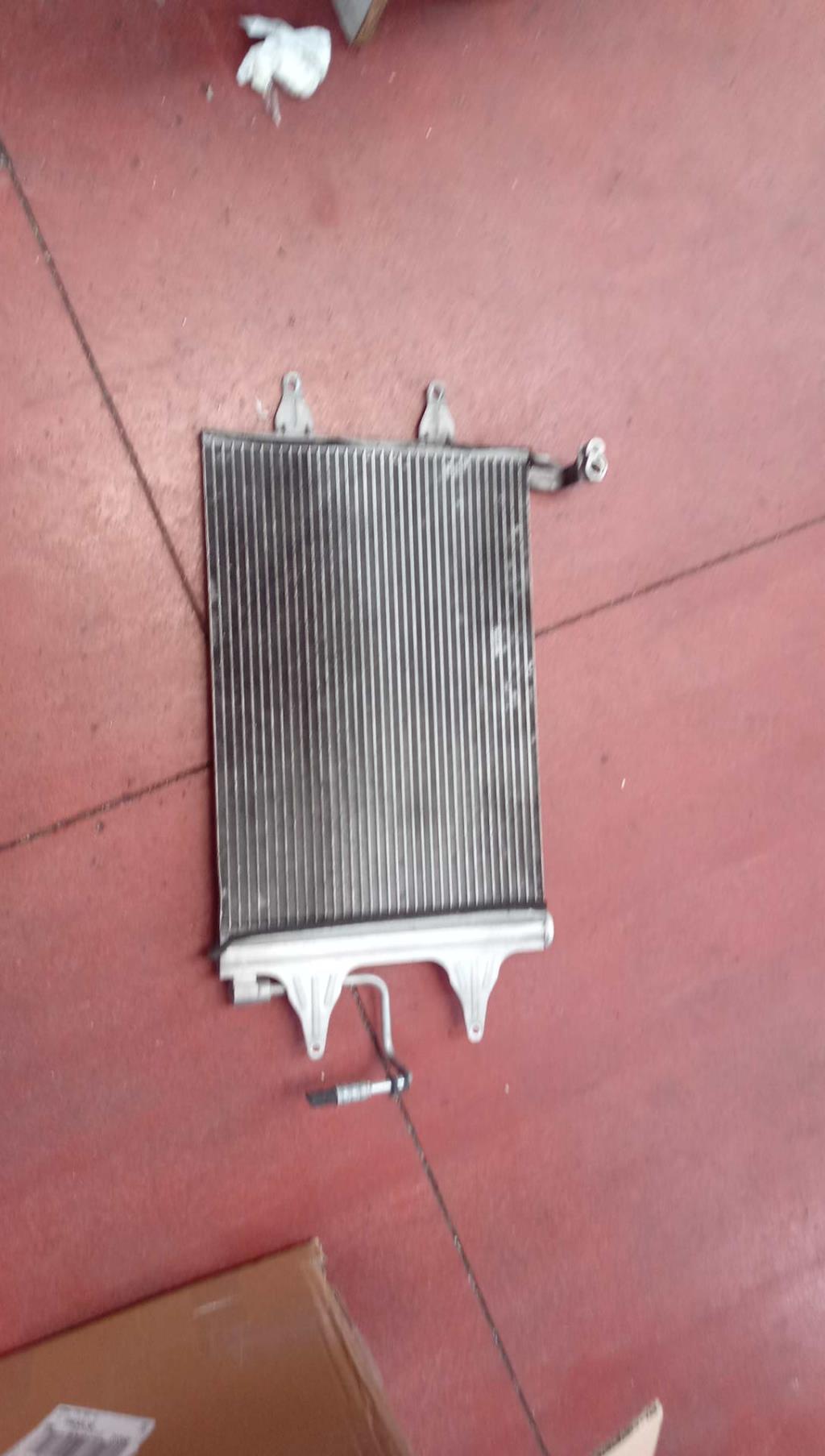 Radiateur clim VOLKSWAGEN POLO 4 PHASE 2 Diesel - 1