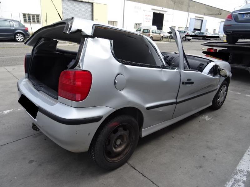Pompe de direction VOLKSWAGEN POLO 3 PHASE 2 Essence - 1