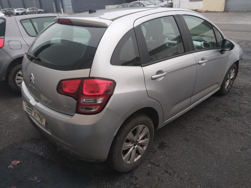 Vitre avant droit CITROEN C3 2 PHASE 1 Essence - 1