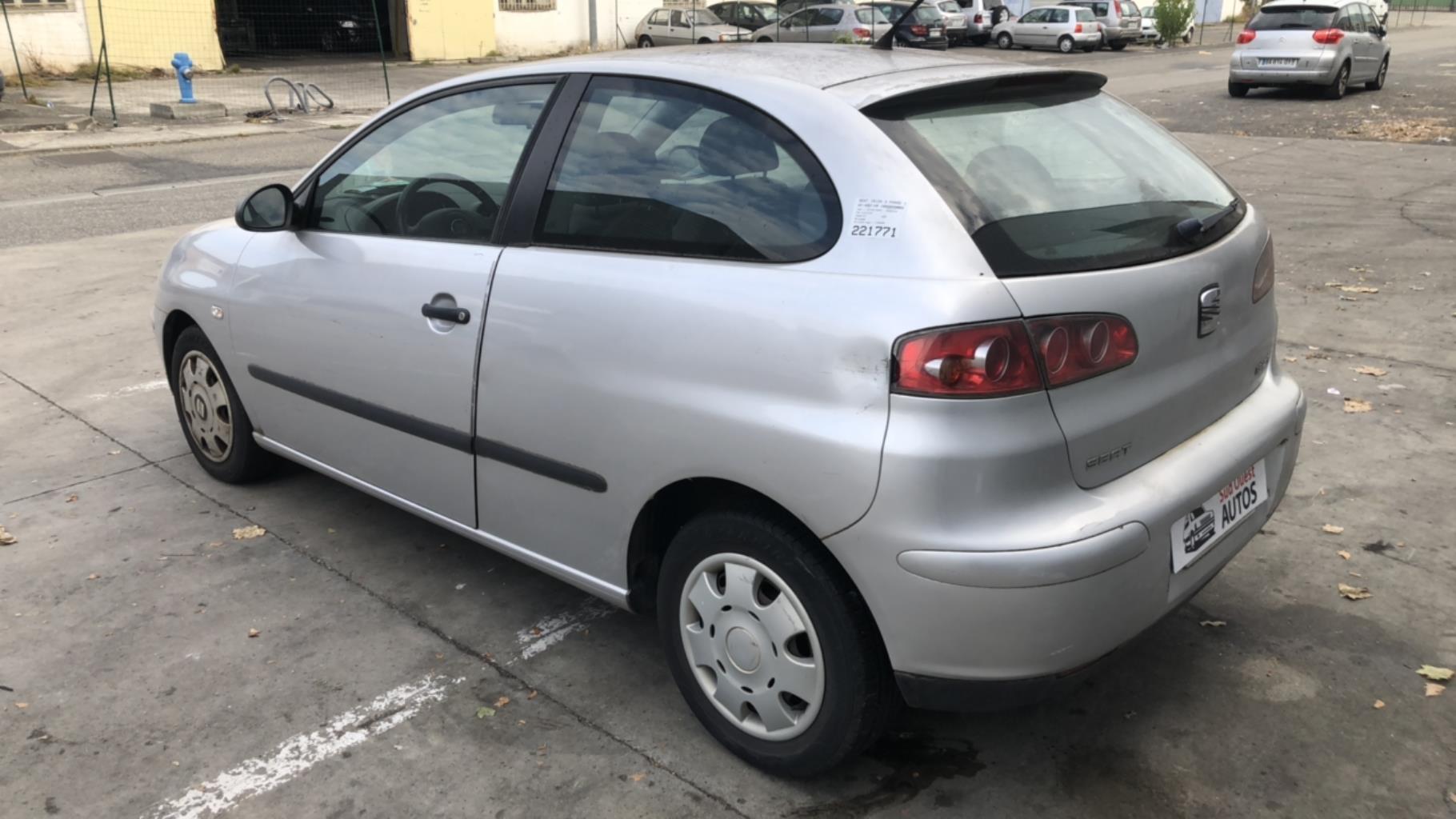 Compresseur clim SEAT IBIZA 3 PHASE 1 Essence - 1