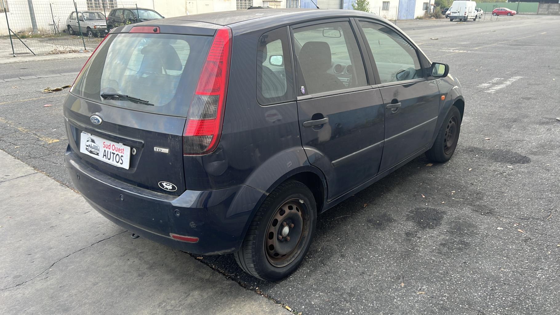 Radiateur eau FORD FIESTA 5 PHASE 1 Diesel - 1