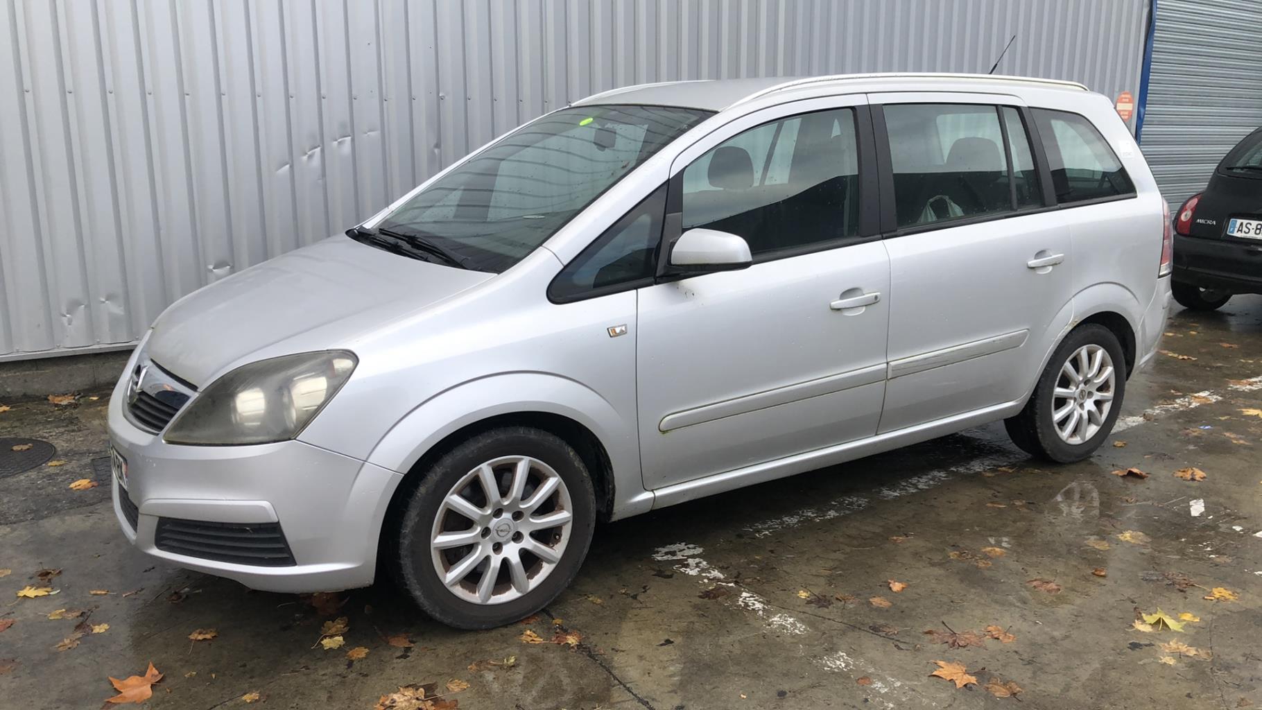 Vase d'expansion OPEL ZAFIRA B PHASE 1 Diesel - 1