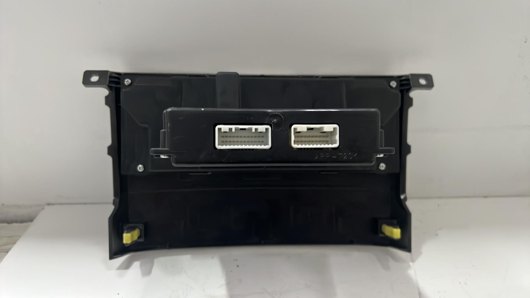 Commande chauffage TOYOTA COROLLA VERSO 2 PHASE 1 Diesel - 1