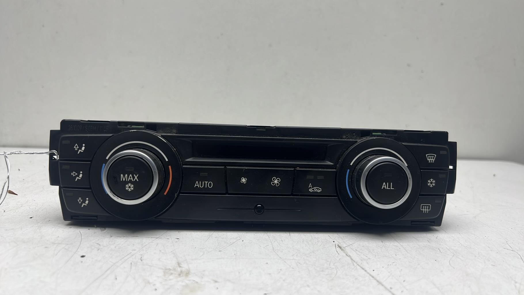 Commande chauffage BMW SERIE 1 E87 PHASE 2 Diesel - 1
