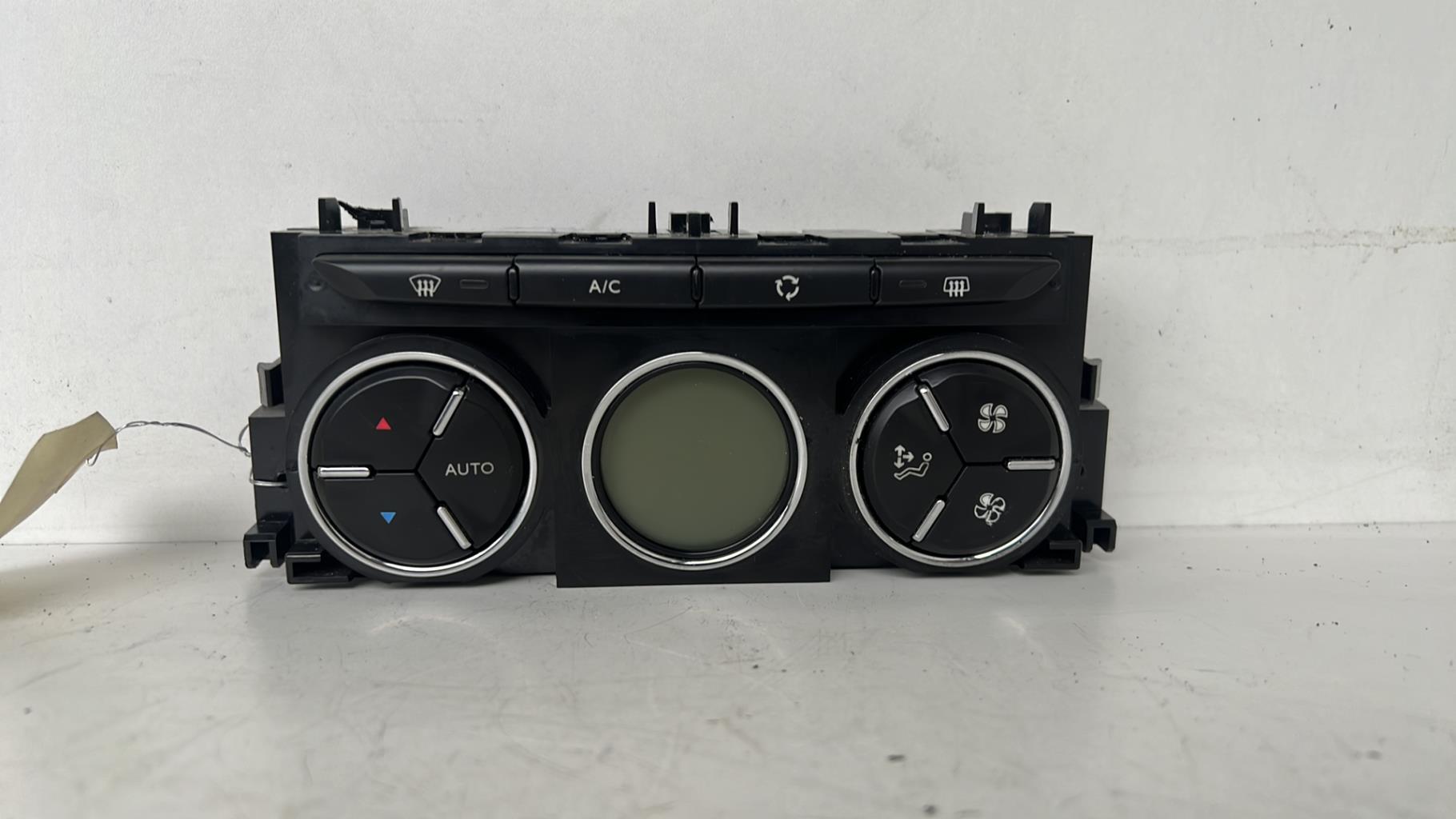 Commande chauffage CITROEN DS3 PHASE 1 Diesel - 1