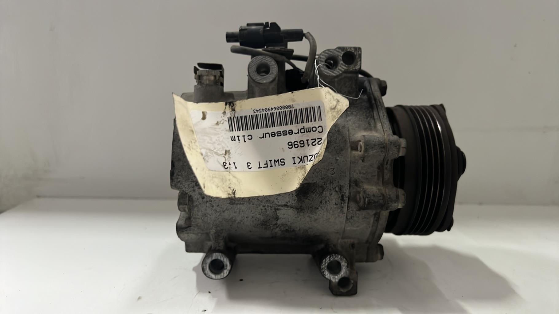 Compresseur clim SUZUKI SWIFT 3 Essence - 1