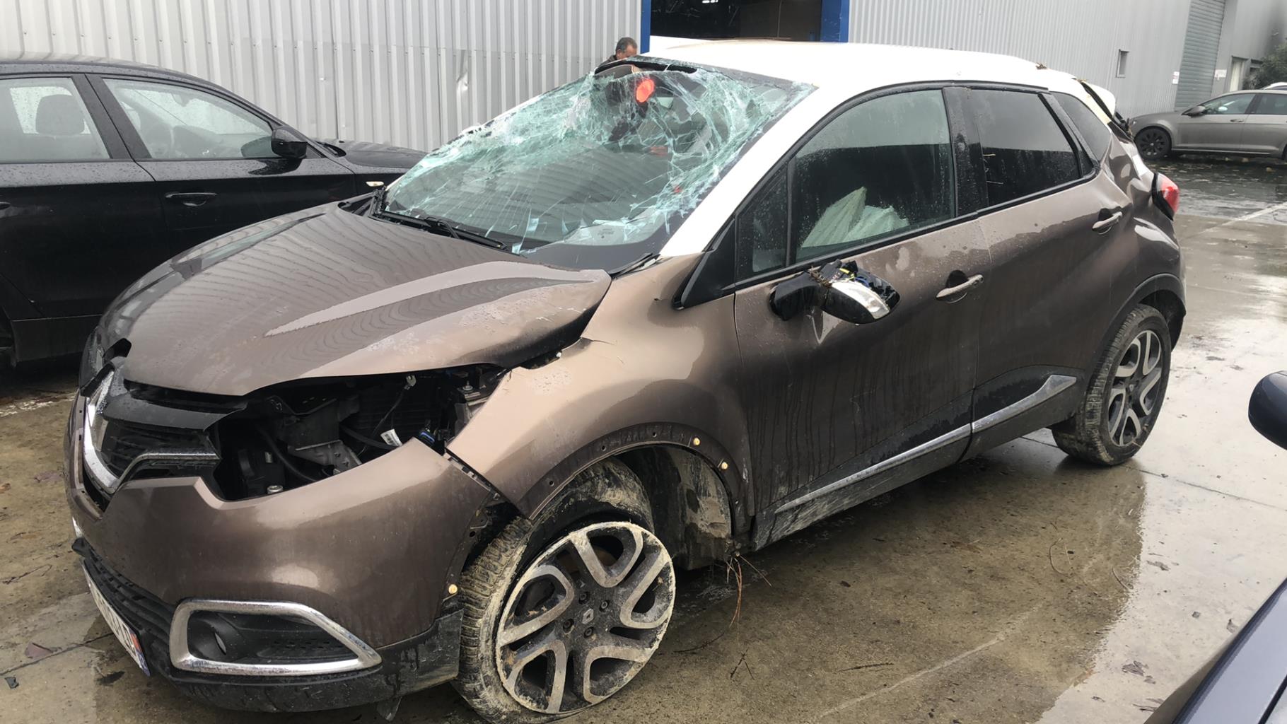 Traverse superieure RENAULT CAPTUR 1 PHASE 1 Diesel - 1