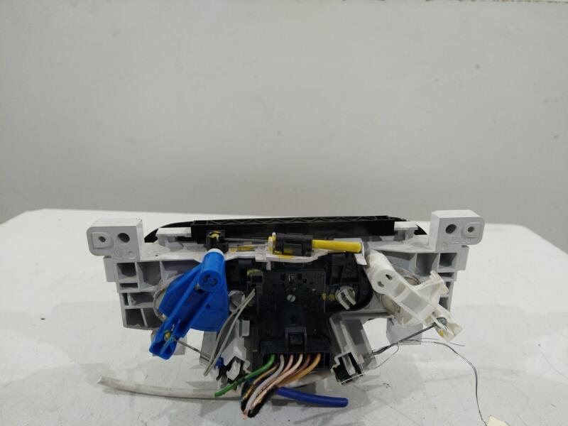 Commande chauffage DACIA SANDERO 2 PHASE 1 Essence - 1