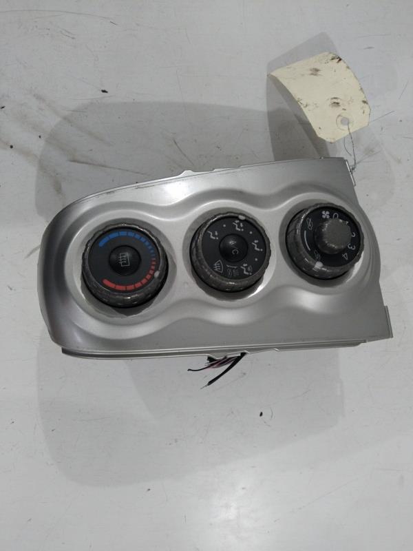 Commande chauffage TOYOTA YARIS 2 PHASE 1 Diesel - 1