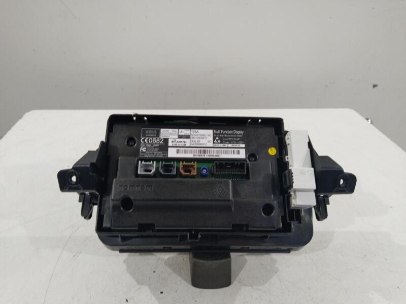 Ecran GPS RENAULT MEGANE 3 PHASE 3 BREAK Diesel - 1