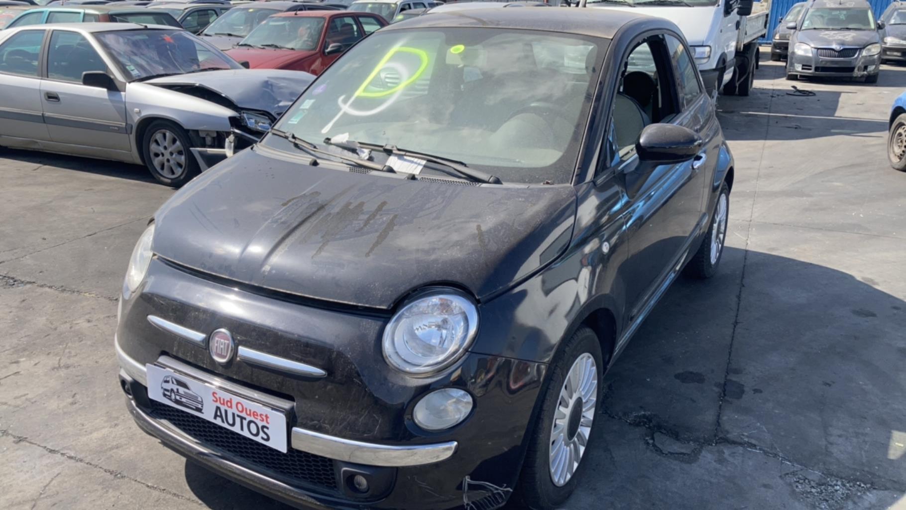 Boite a gants FIAT 500 2 PHASE 1 Essence - 1