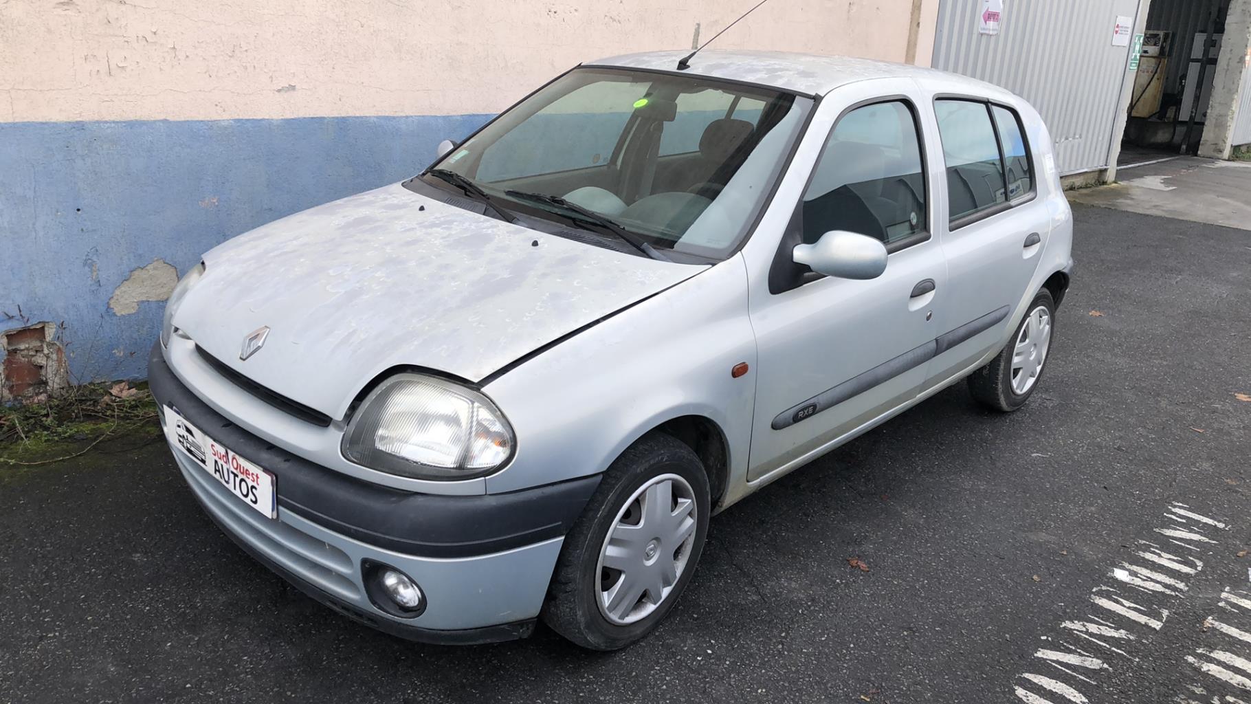 Moyeu avant gauche RENAULT CLIO 2 PHASE 1 Essence - 1