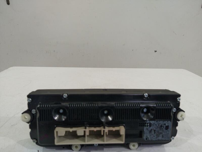Commande chauffage VOLKSWAGEN GOLF PLUS PHASE 1 Diesel - 1