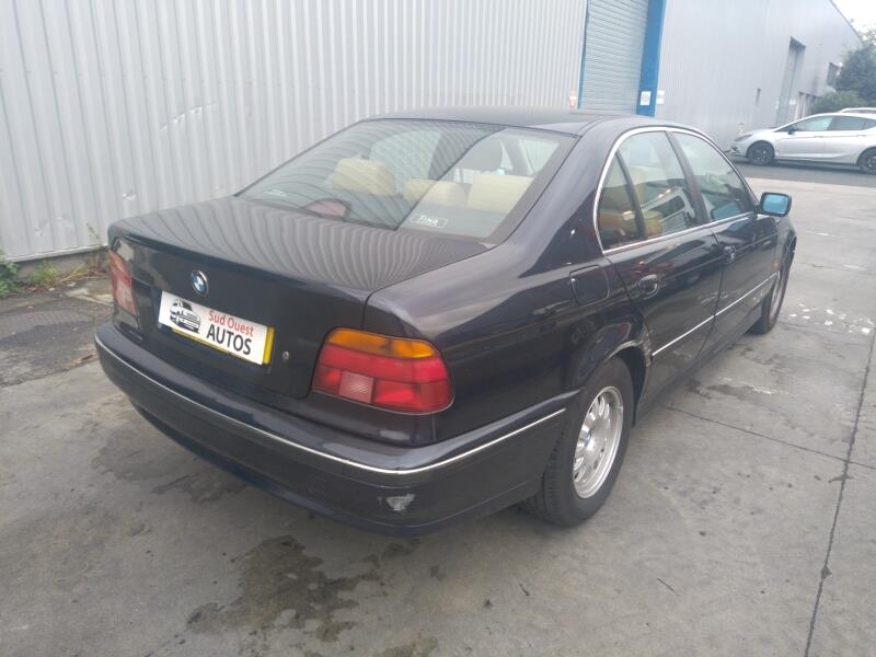 Moteur BMW SERIE 5 E39 PHASE 1 Diesel - 1