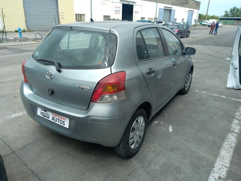 Commande chauffage TOYOTA YARIS 2 PHASE 1 Essence - 1