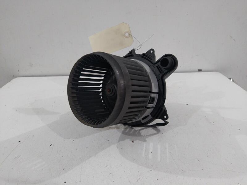 Pulseur d'air RENAULT CLIO 4 PHASE 2 Essence - 1