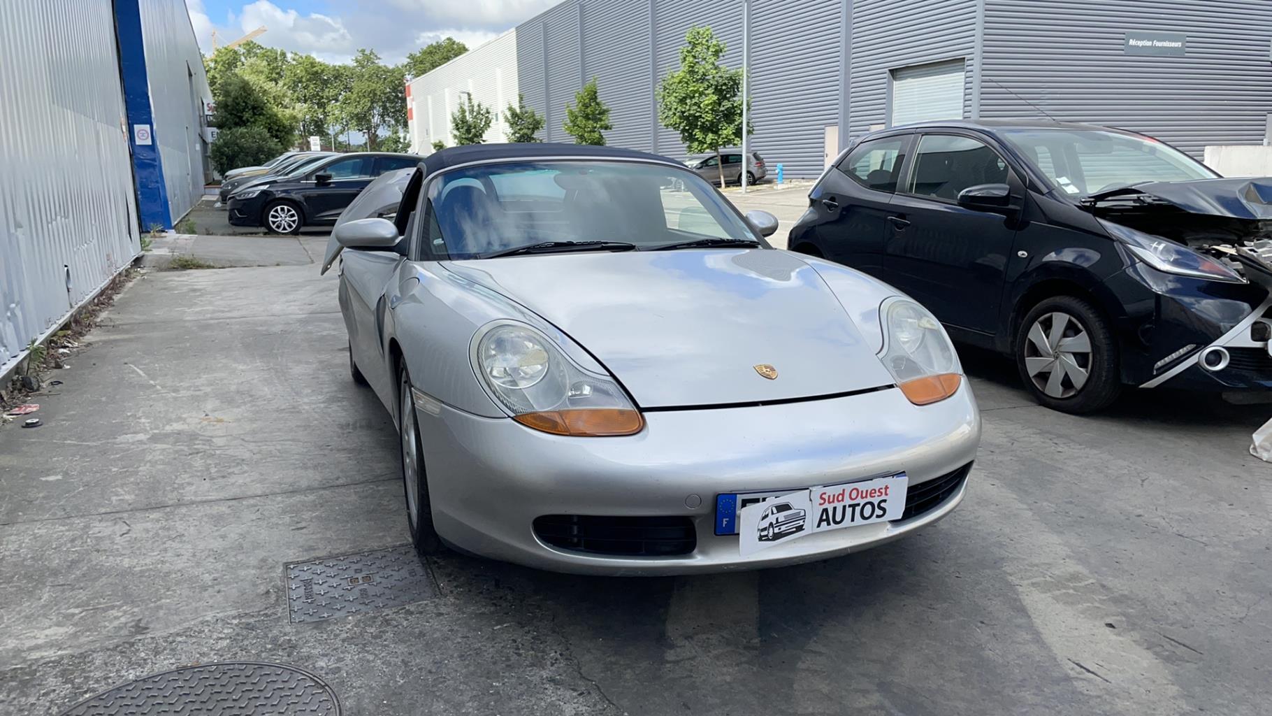Radiateur eau PORSCHE BOXSTER 1 986 CABRIOLET Essence - 1