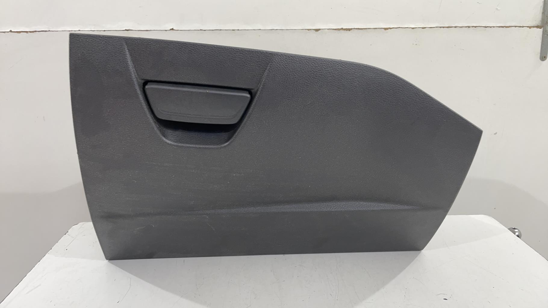 Boite a gants FORD FOCUS 3 PHASE 1 Diesel - 1