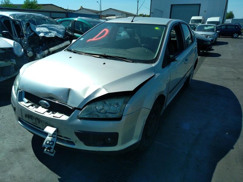 Vitre avant gauche FORD FOCUS 2 PHASE 1 Diesel - 1